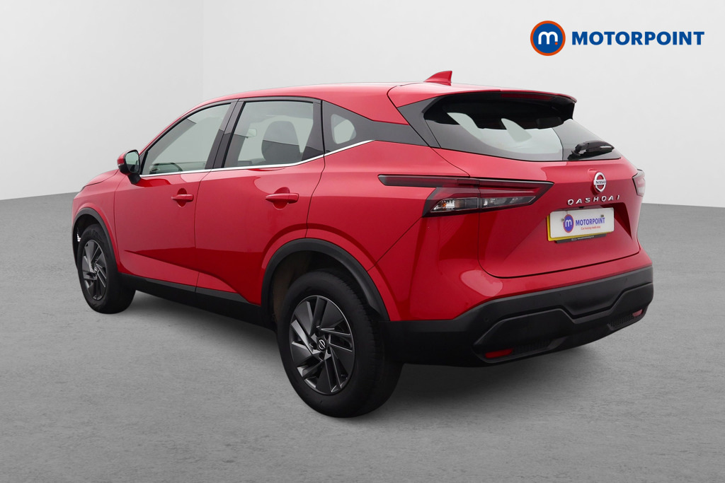 Nissan Qashqai 1.3 Dig-t Mh 158 Acenta Premium DS22PDK Red #5