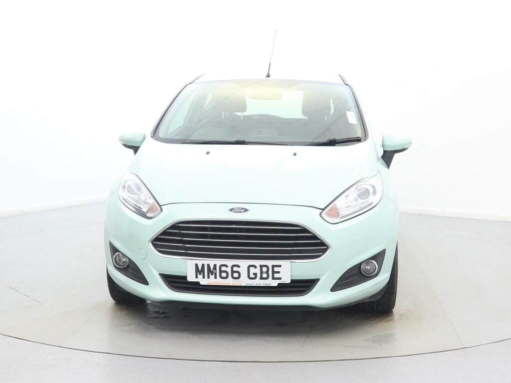 Ford Fiesta 1.5 Tdci Zetec Econetic Navigation MM66GBE Green #2