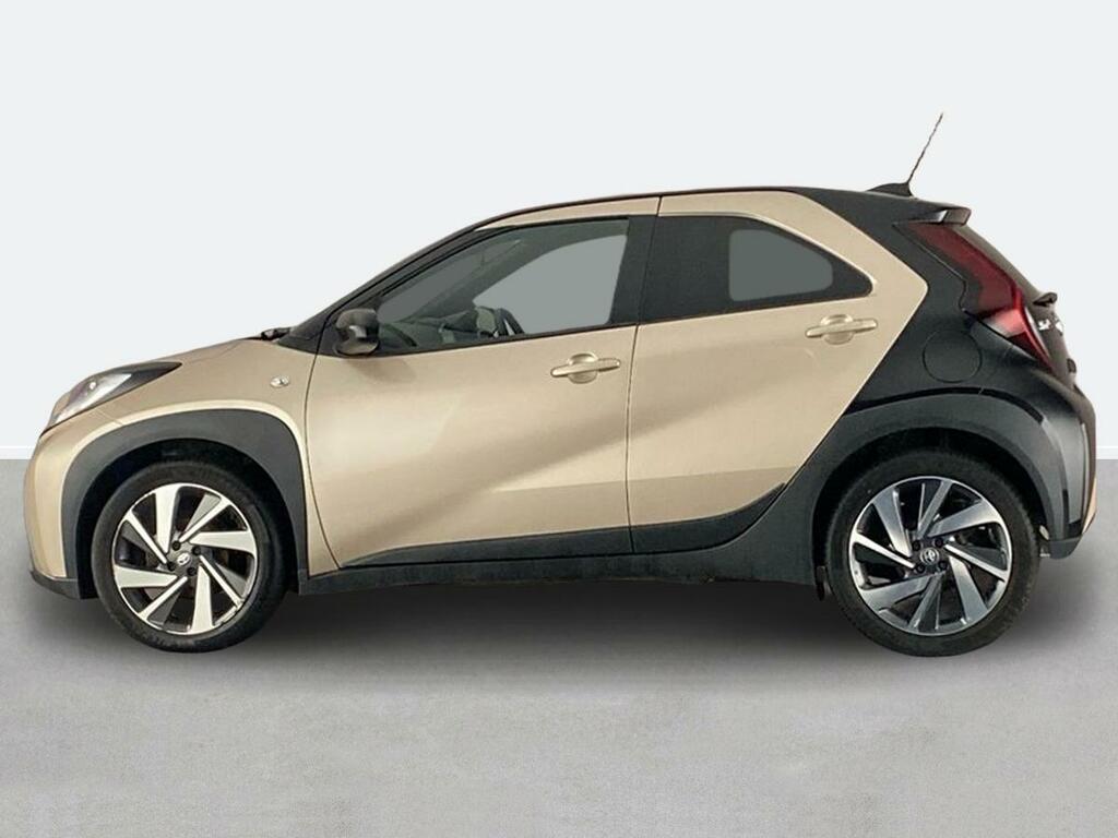 Toyota Aygo X 1.0 Vvt-i Edge YGZ5477 Beige #6