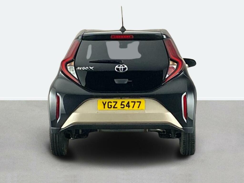 Toyota Aygo X 1.0 Vvt-i Edge YGZ5477 Beige #4