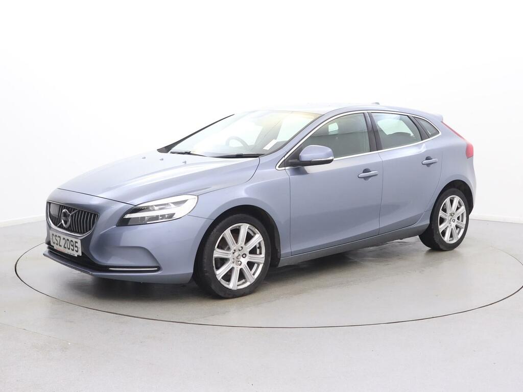 Volvo V40 T3 152 Inscription CSZ2095 Blue #3