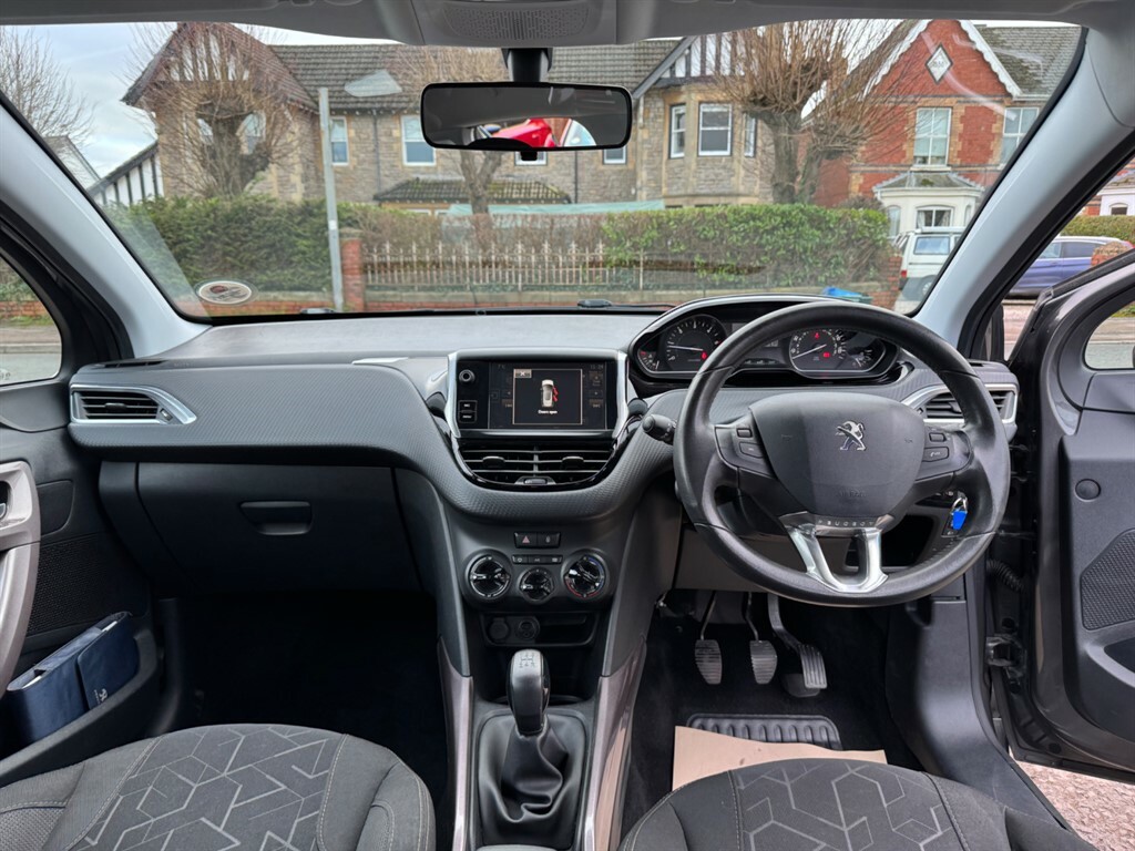 Peugeot 2008 Blue Hdi Active VK16VXP Grey #2