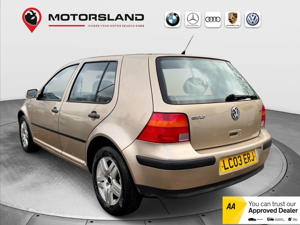 Volkswagen Golf 1.6 Match Beige #5