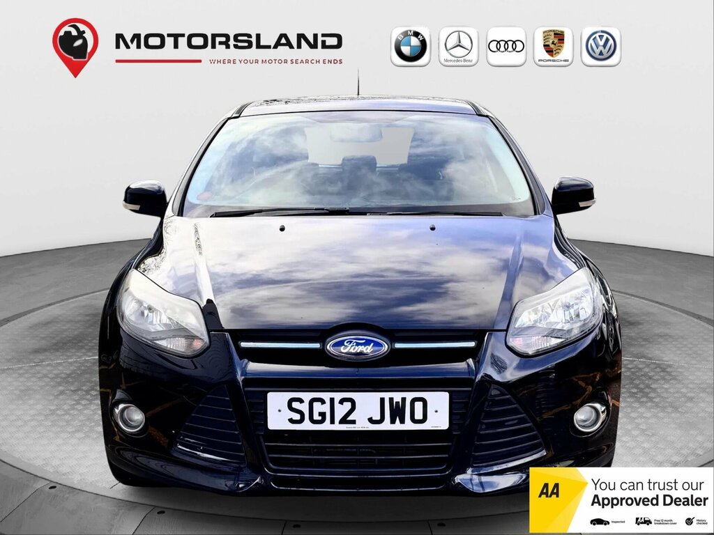 Ford Focus 1.6 Zetec Hatchback Powershift Euro 5 SG12JWO Black #2