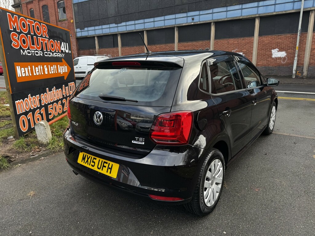 Volkswagen Polo Hatchback 1.2 Tsi Bluemotion Tech Se 201515 Black #2
