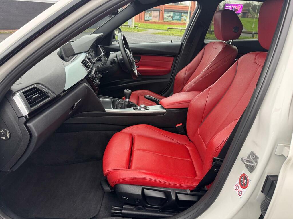 BMW 3 Series Saloon 2.0 318D M Sport Euro 6 Ss 201616 LW16CVB White #3