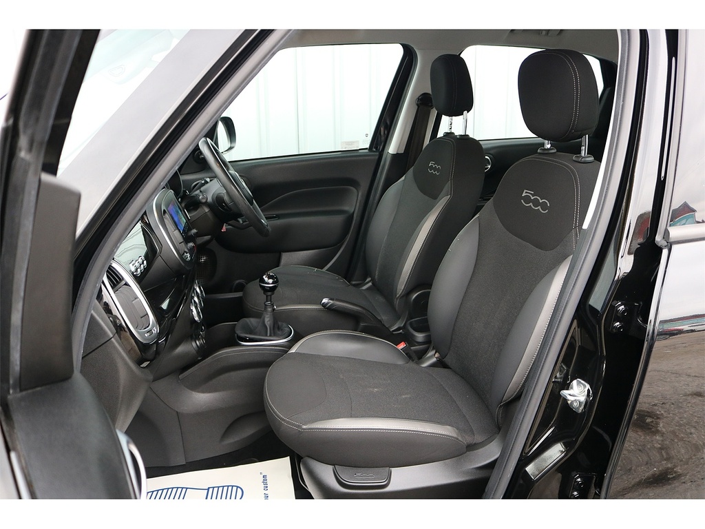 Fiat 500L Cross PF69VAA Black #5