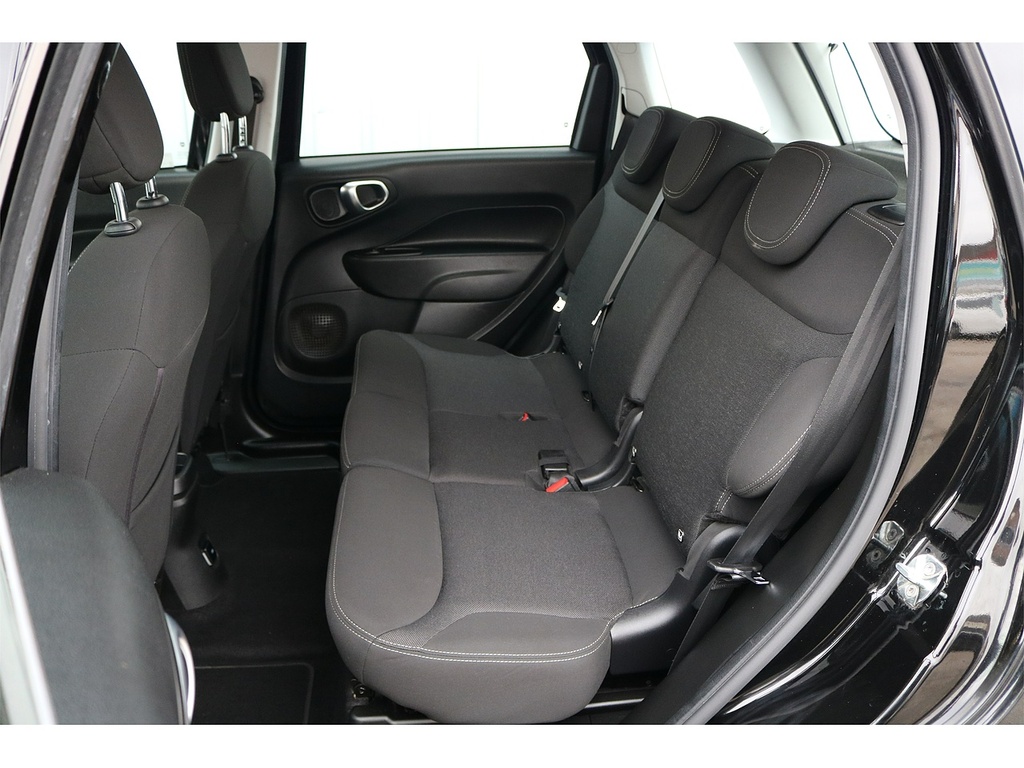 Fiat 500L Cross PF69VAA Black #6