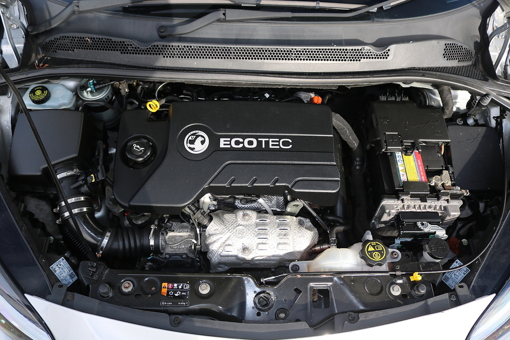Vauxhall Corsa Cdti Ecoflex Design Silver #4