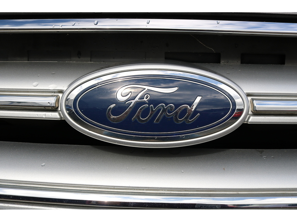Ford Kuga Tdci Ecoblue Zetec PE68MHO Grey #2