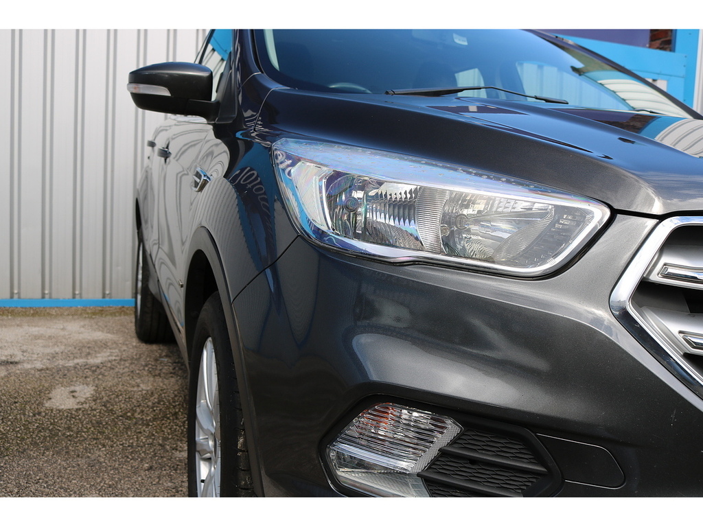 Ford Kuga Tdci Ecoblue Zetec Grey