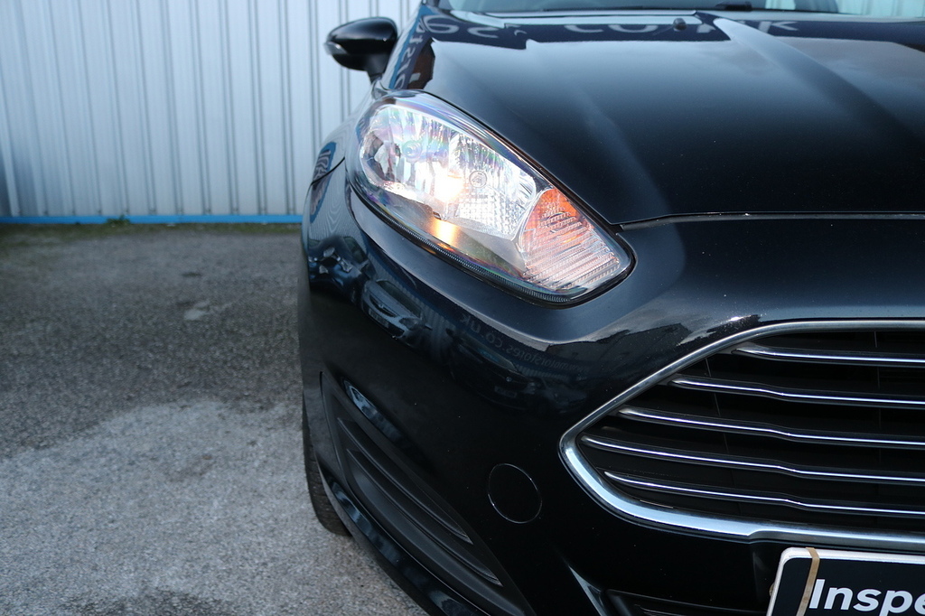 Ford Fiesta Tdci Style NJ64OZL Black #2