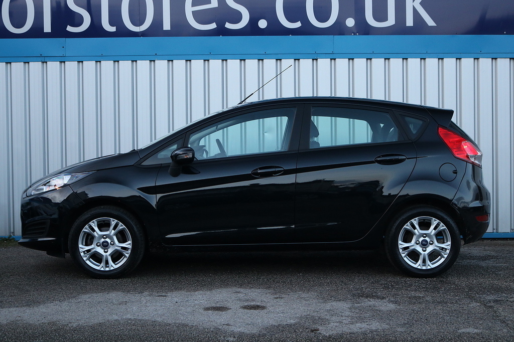 Ford Fiesta Tdci Style NJ64OZL Black #4