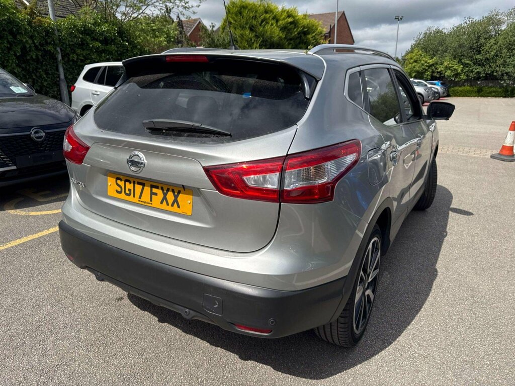 Nissan Qashqai 1.2 Dig-t Tekna Xtron 2Wd Euro 6 Ss SG17FXX Silver #4