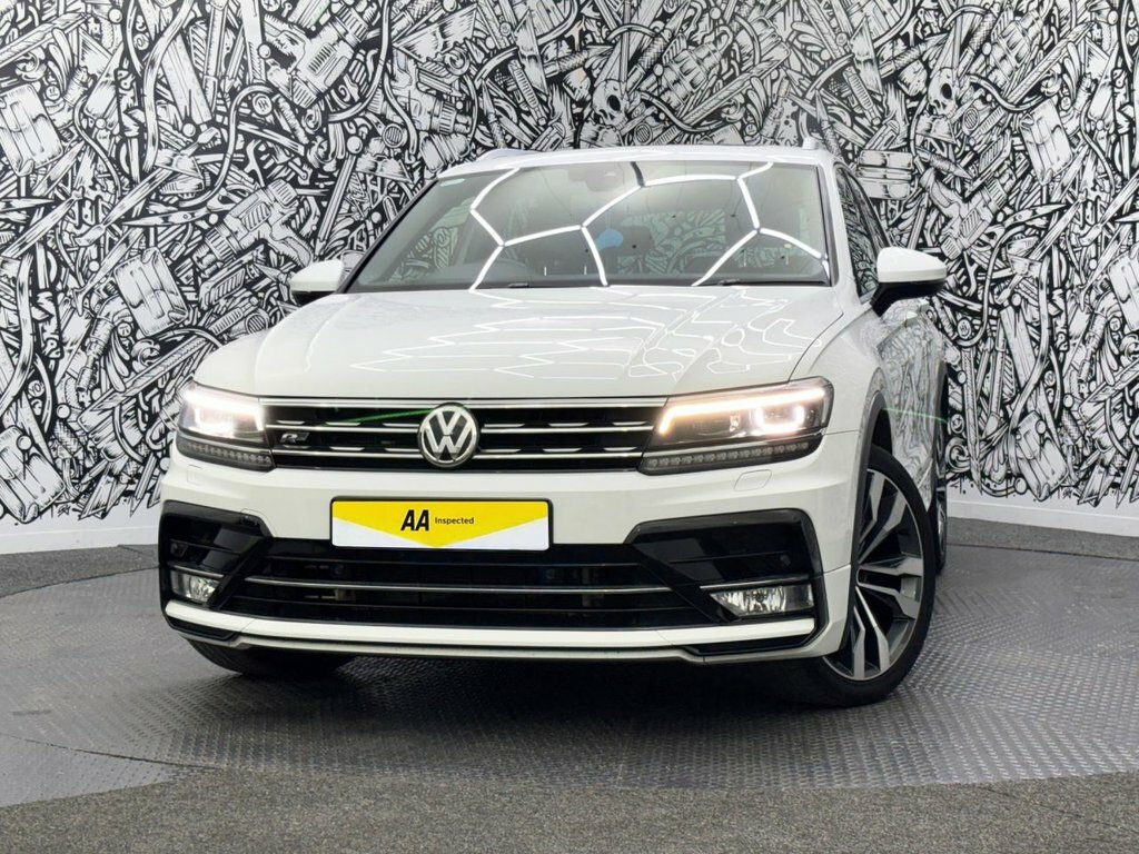 Volkswagen Tiguan 2L R-line White #4