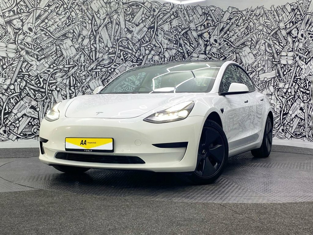 Tesla Model 3 Saloon SA71EPX White #5