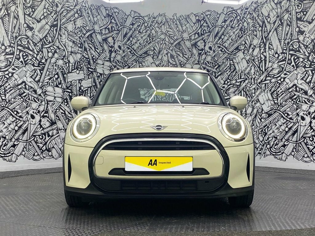 Mini Hatch 1.5L Cooper Classic EN21FTX White #3