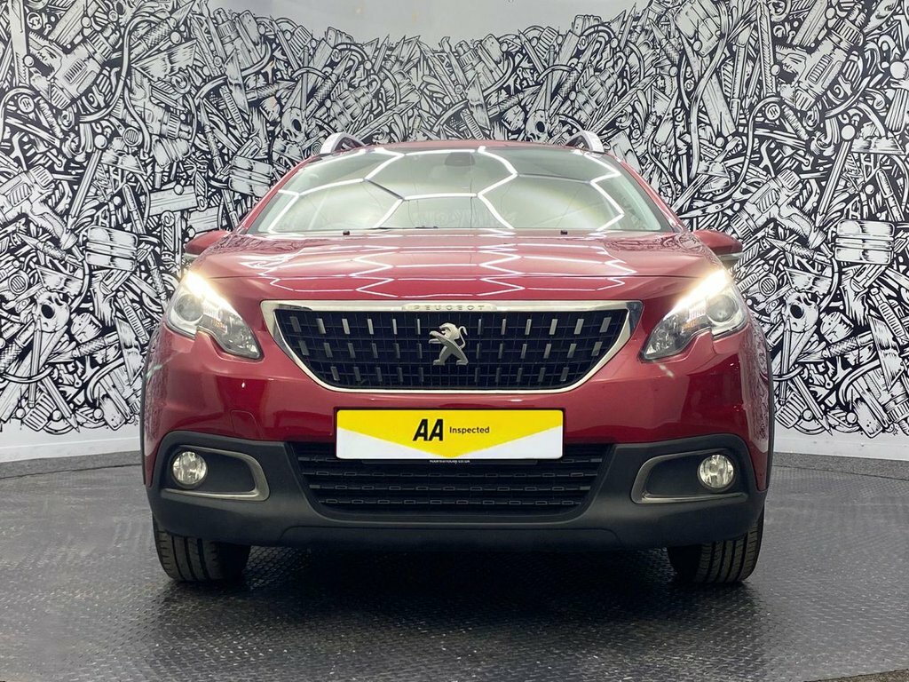 Peugeot 2008 1.2L Signature Red #3