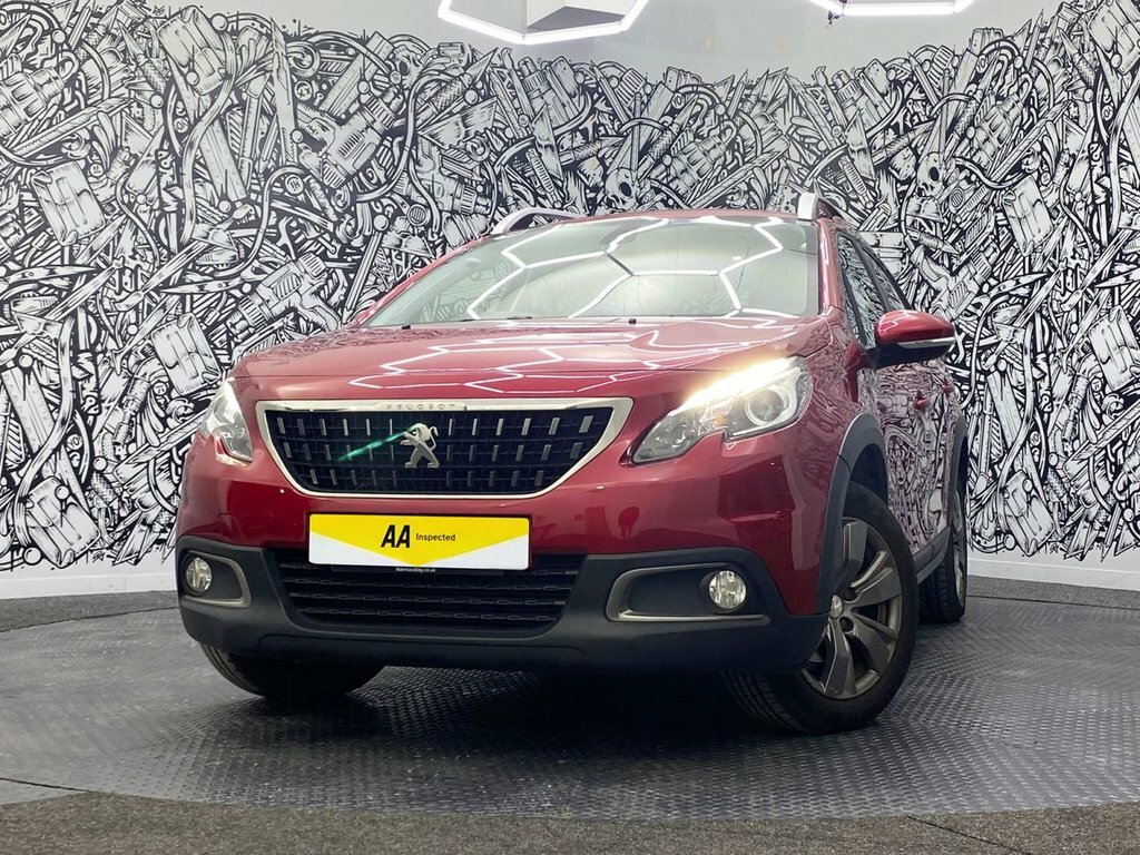 Peugeot 2008 1.2L Signature Red #4