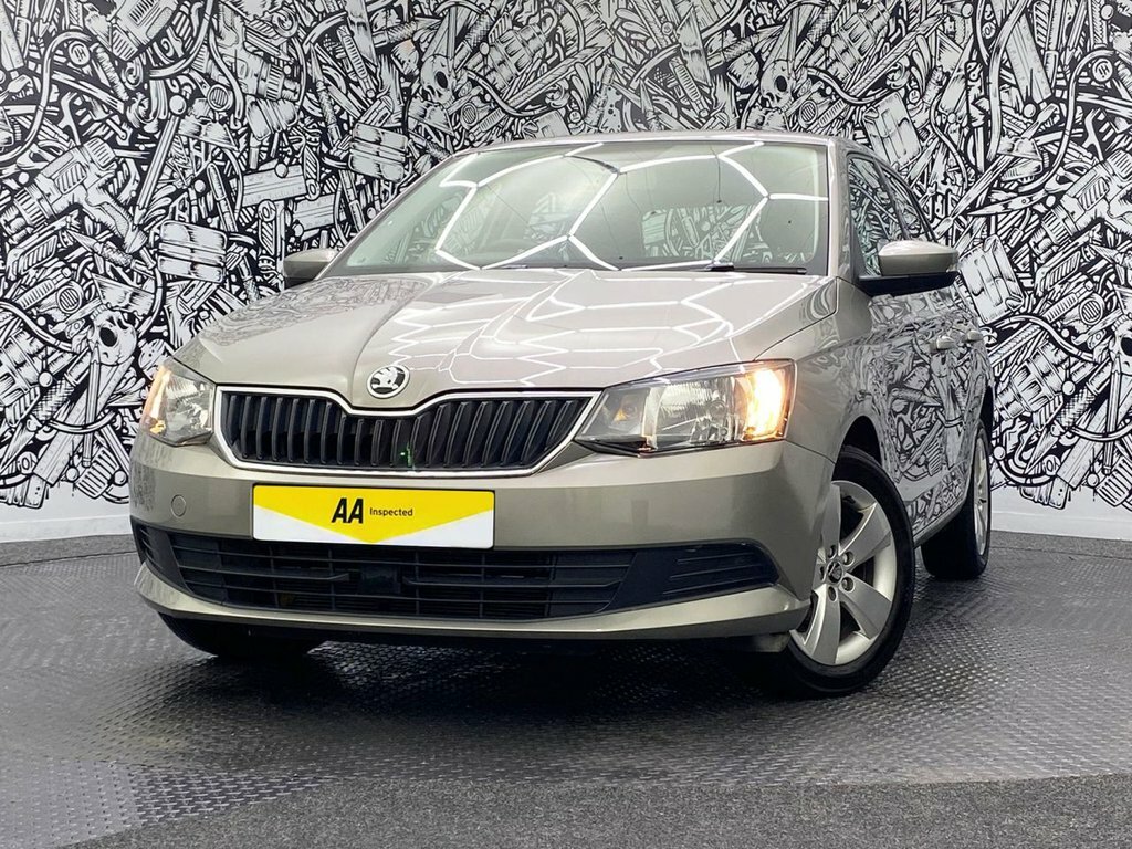 Skoda Fabia 1L Se Beige #4