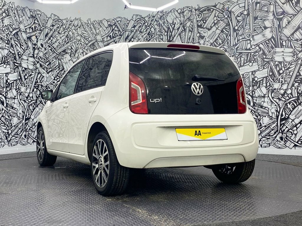 Volkswagen Up 1L Groove Up RV63HZU White #6
