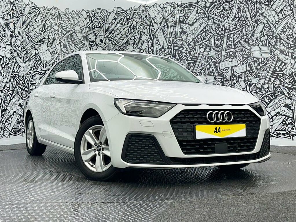 Audi A1 1L Technik WK22UUN White #2