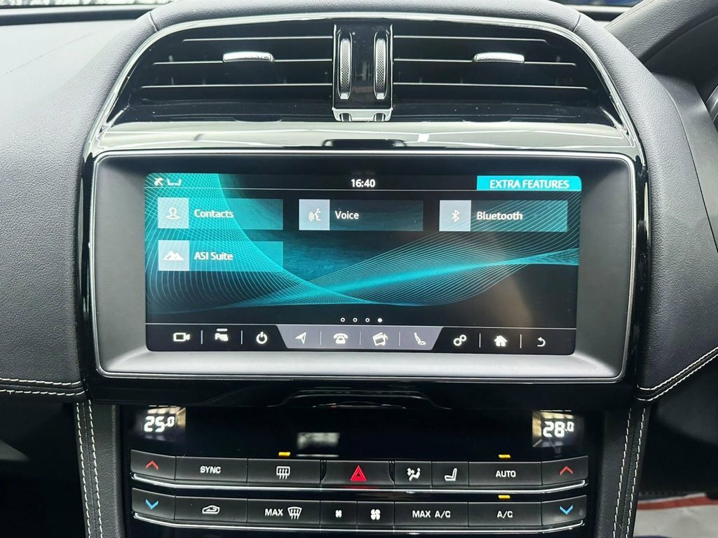 Jaguar F-Pace 2L R-sport SE19OZO White #6