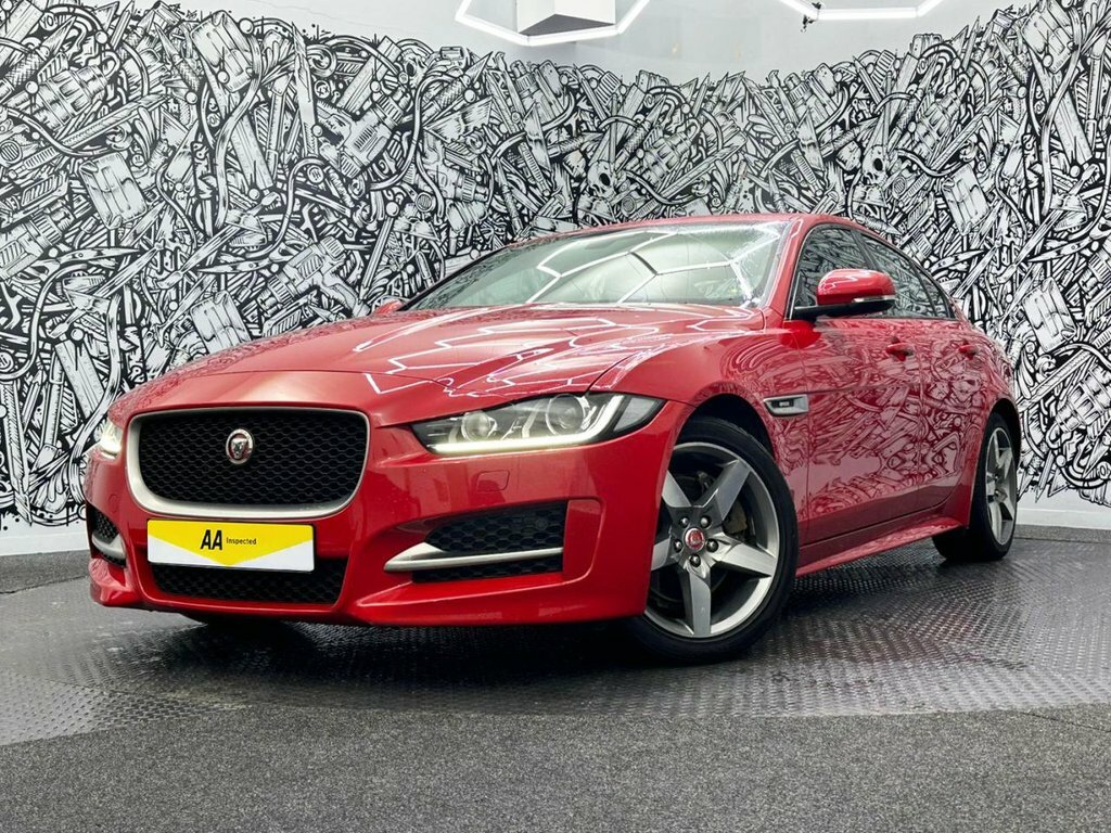 Jaguar XE 2L R-sport YH68FYU Red #5