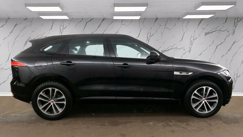 Jaguar F-Pace 2L R-sport ML19OFV Black #5