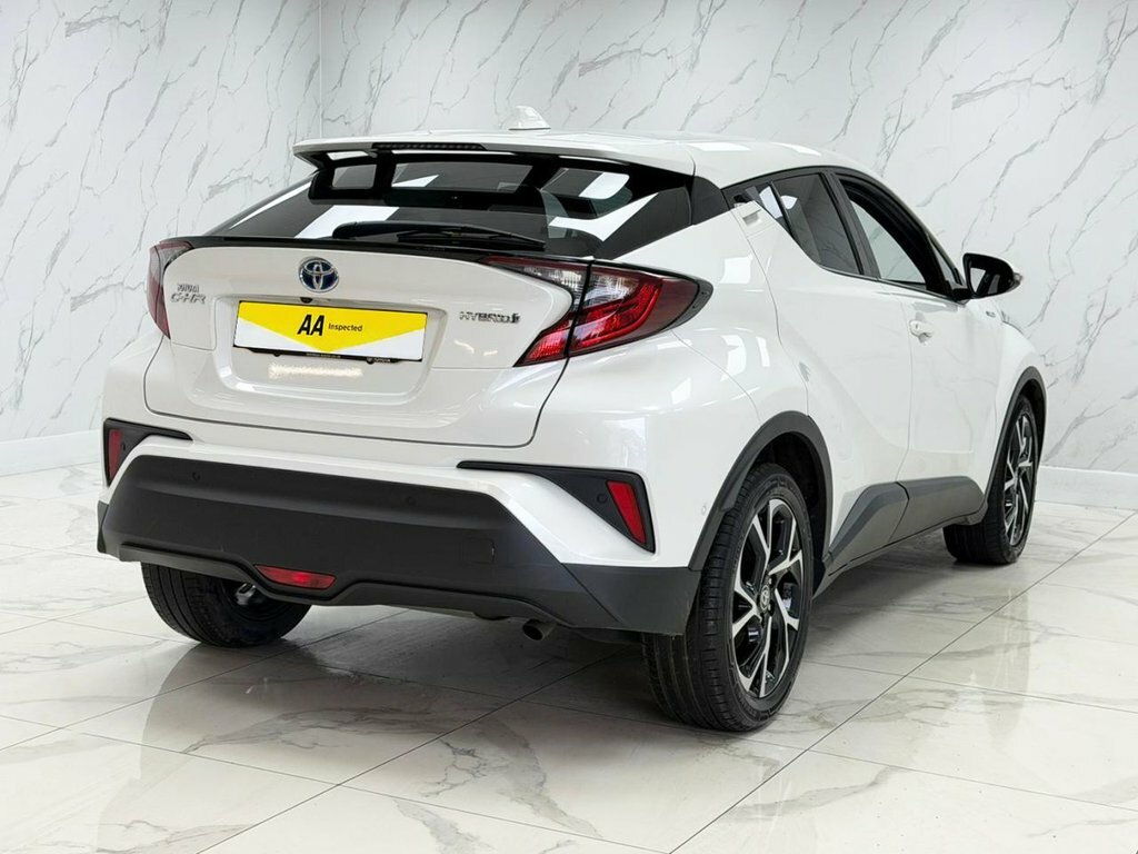 Toyota C-Hr 1.8L Design DG22FOK White #6