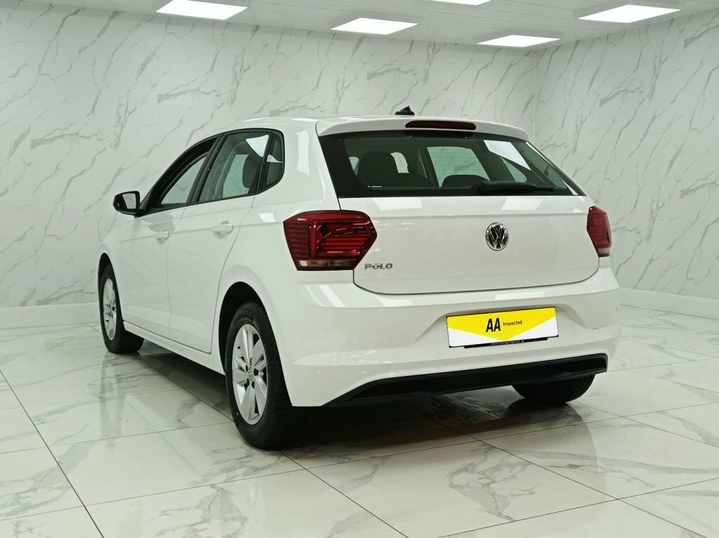 Volkswagen Polo 1L Se White #6