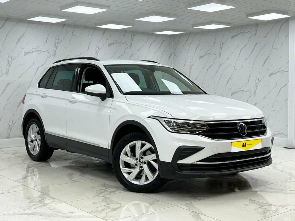 Volkswagen Tiguan 1.5L Life VN72HJV White #5