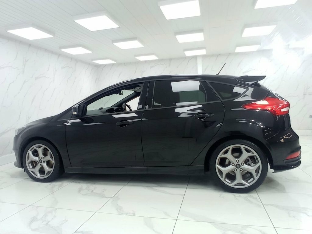 Ford Focus 2L St-2 Black #3
