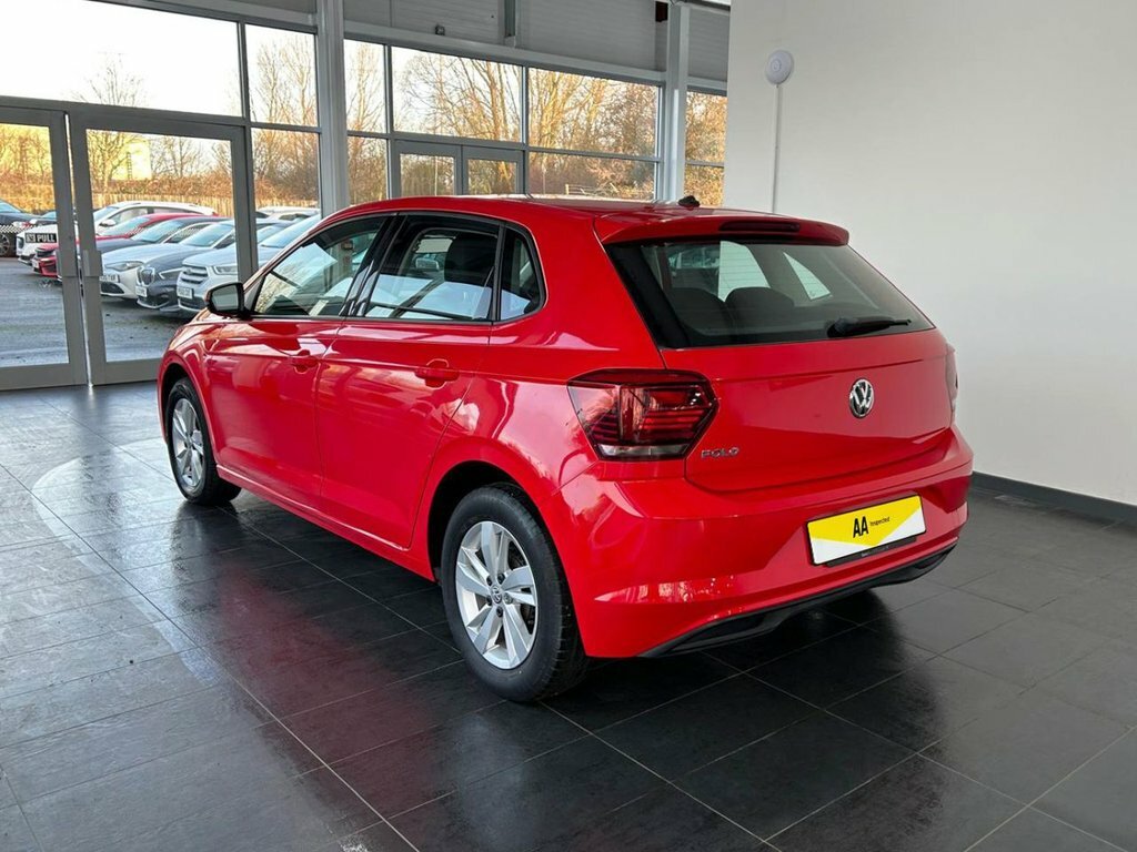 Volkswagen Polo 1L Se GK69KXS Red #5