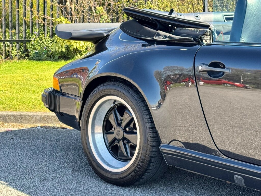 Porsche 911 3.2 Classic Carrera Sport  #6