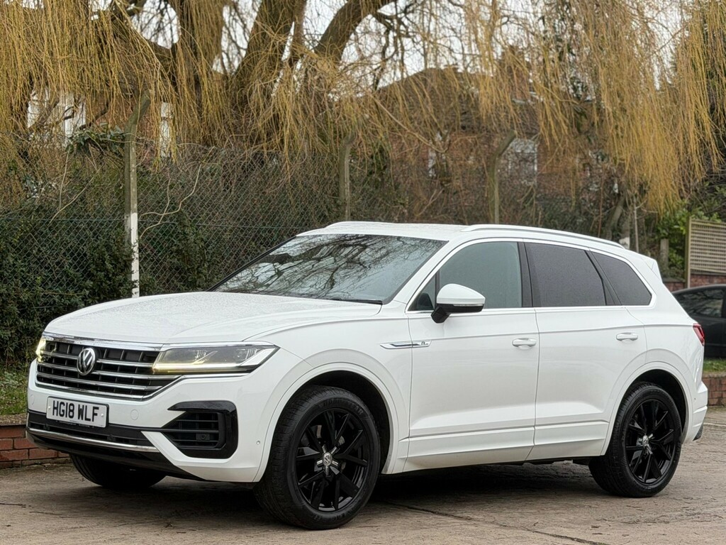 Volkswagen Touareg 3.0 Tdi V6 R-line Tiptronic 4Motion Euro 6 Ss 5 HG18WLF White #3