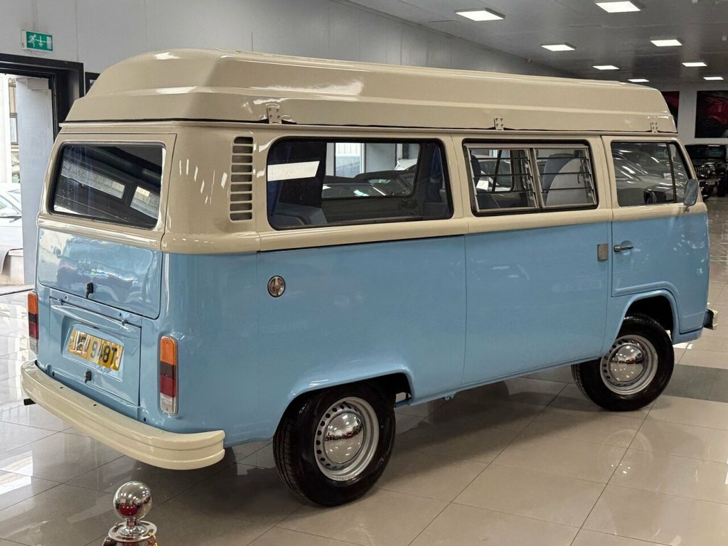 Volkswagen Campervan Estate HEV948T Blue #4