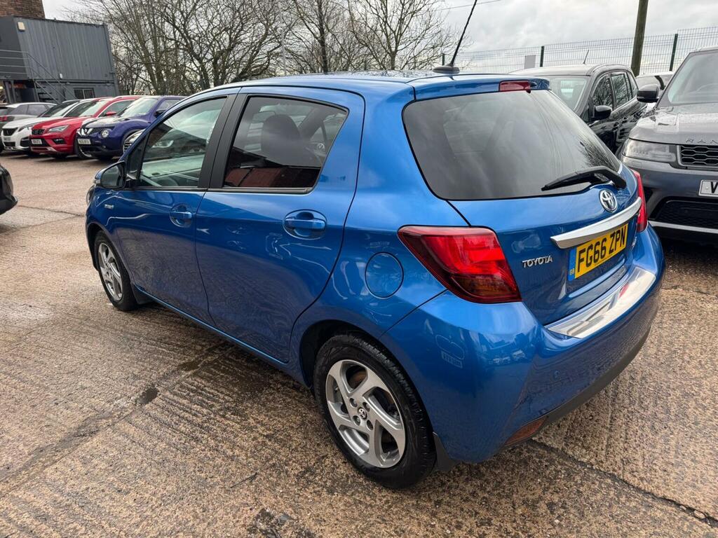Toyota Yaris Hatchback 1.5 Vvt-h Icon E-cvt Euro 6 Safety FG66ZPN Blue #6