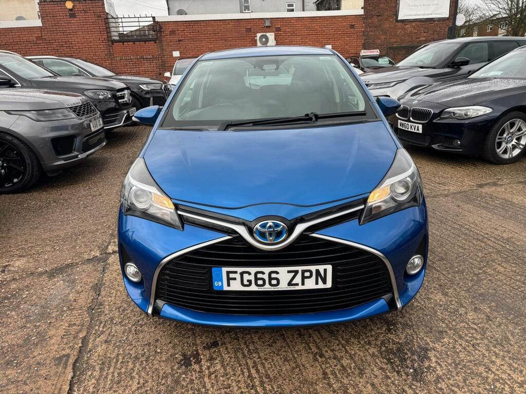 Toyota Yaris Hatchback 1.5 Vvt-h Icon E-cvt Euro 6 Safety FG66ZPN Blue #2