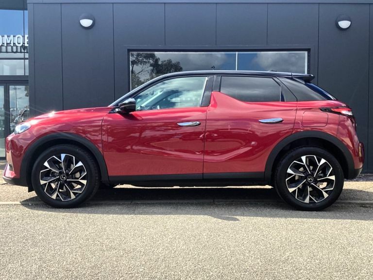 DS DS 3 115Kw E-tense Opera 54Kwh AV23OMC Red #5