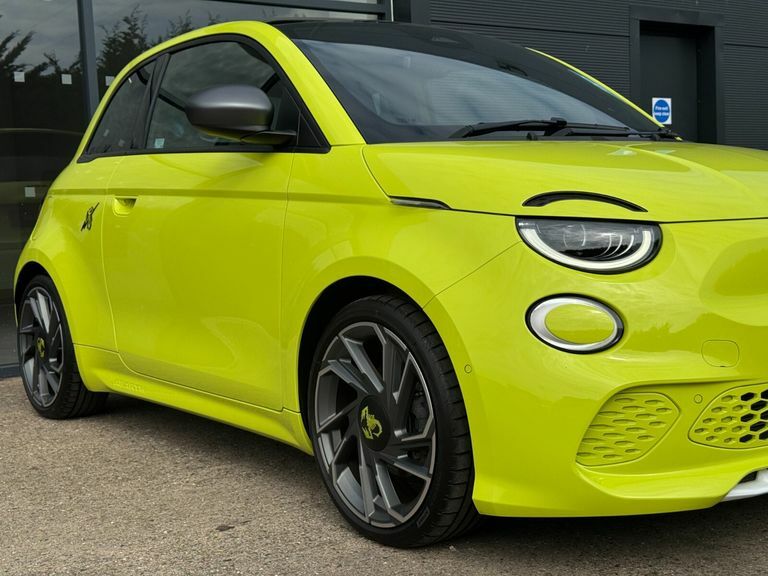 Abarth 500 114Kw Turismo 42.2Kwh Green #6