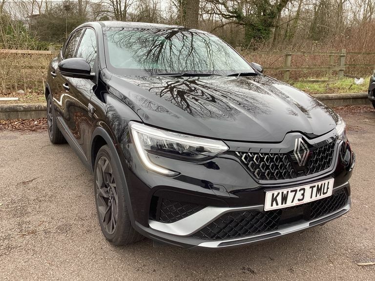 Renault Arkana 1.6 E-tech Fhev 145 Esprit Alpine Black