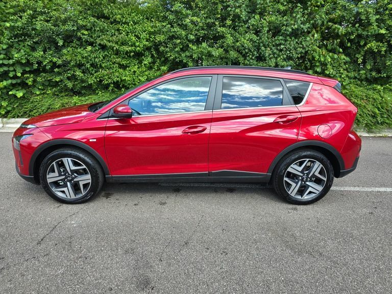 Hyundai Bayon 1.0 Tgdi 120 48V Mhev Premium Dct Red #4