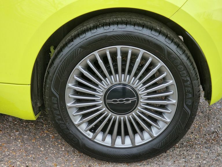 Fiat 500 87Kw 42Kwh Green #6