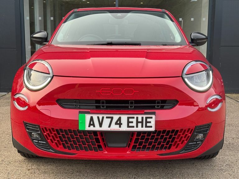 Fiat 600e 115Kw Red 54Kwh Red #6