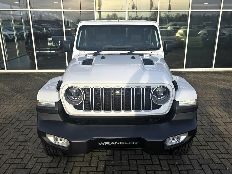 Jeep Wrangler 2.0 Gme Sahara White #2