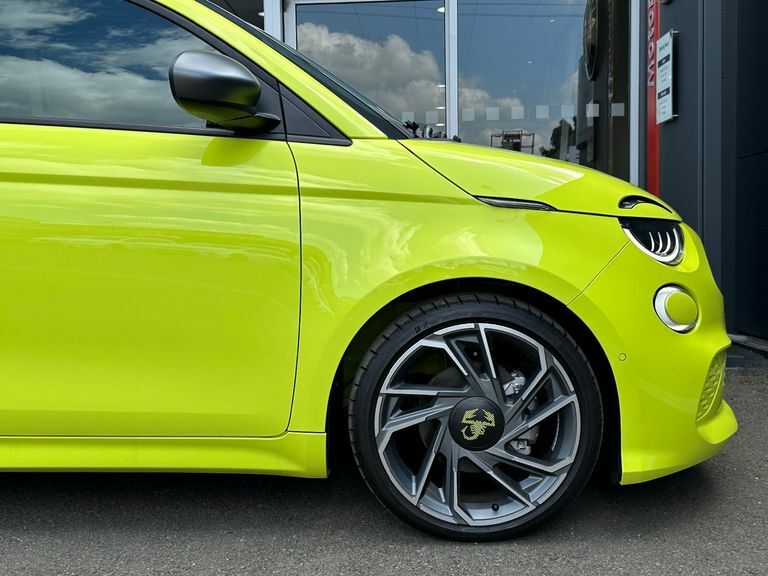 Abarth 500 114Kw Turismo 42.2Kwh Green #5
