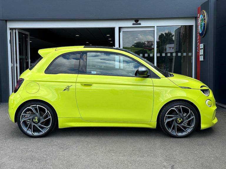 Abarth 500 114Kw Turismo 42.2Kwh Green #4