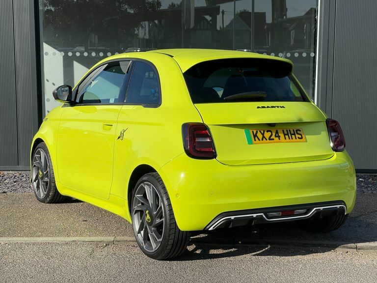 Abarth 500 114Kw Turismo 42.2Kwh Green #5