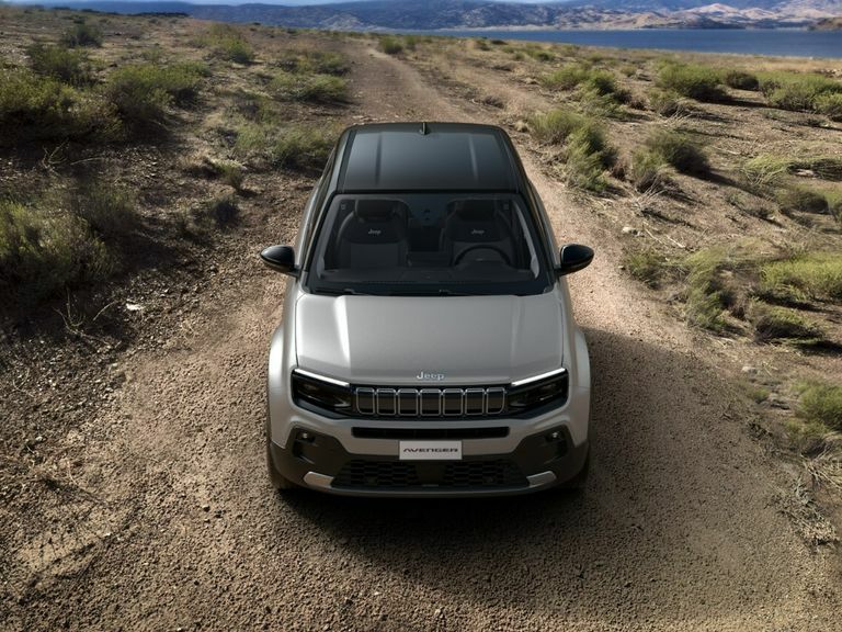 Jeep Avenger 115Kw E-summit 54Kwh #3